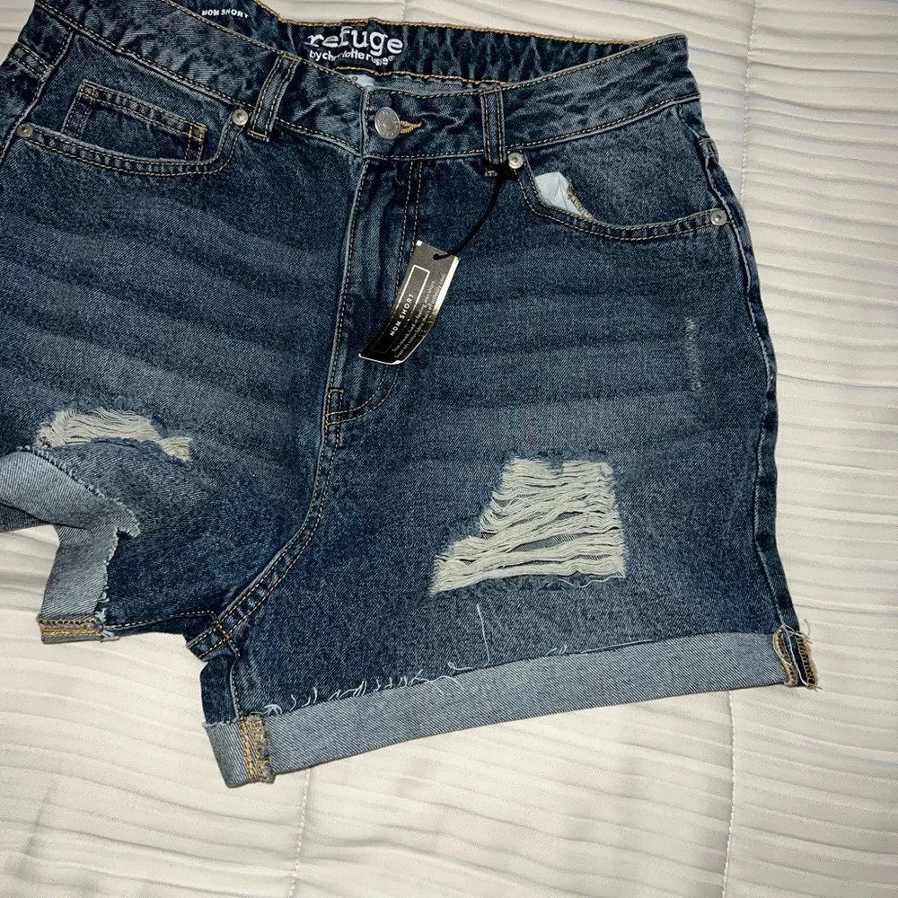 Refuge Women's Jean‎ Mom Shorts - Dark Blue